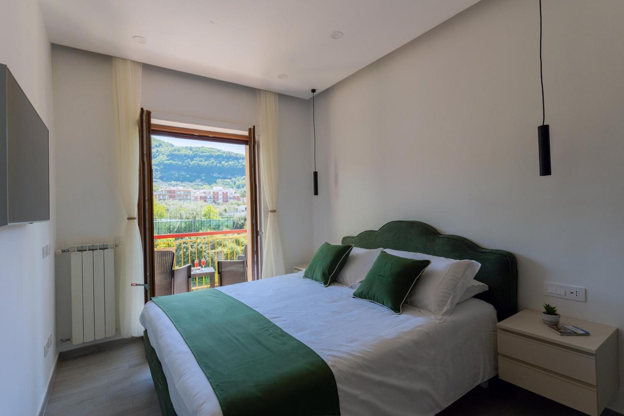 Mifra Suites Sorrento Buitenkant foto